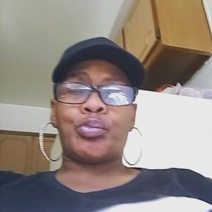 Meet your Posher, Katrina